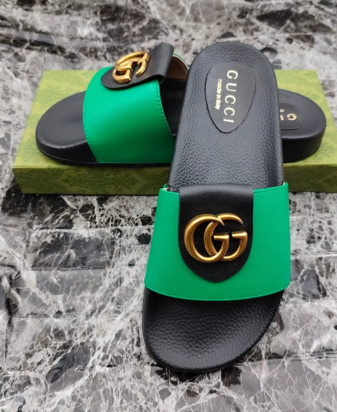 gucci chaussons pour homme s_12a2b5a1